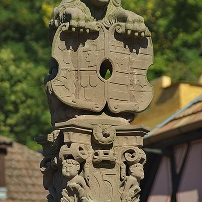 Photo de Fontaine Place de la République à Ribeauvillé