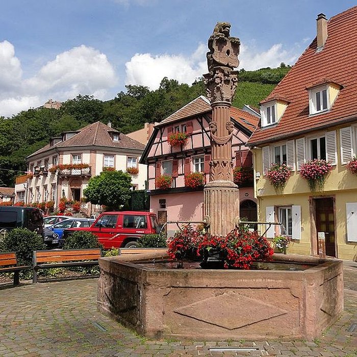 Photo de Fontaine Place de la République à Ribeauvillé