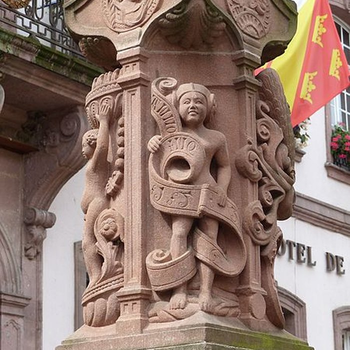 Photo de Fontaine Place de lHôtel-de-Ville à Ribeauvillé