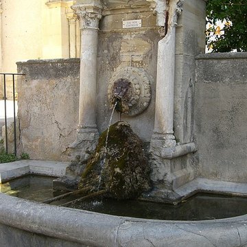 Fontaine publique de Lourmarin