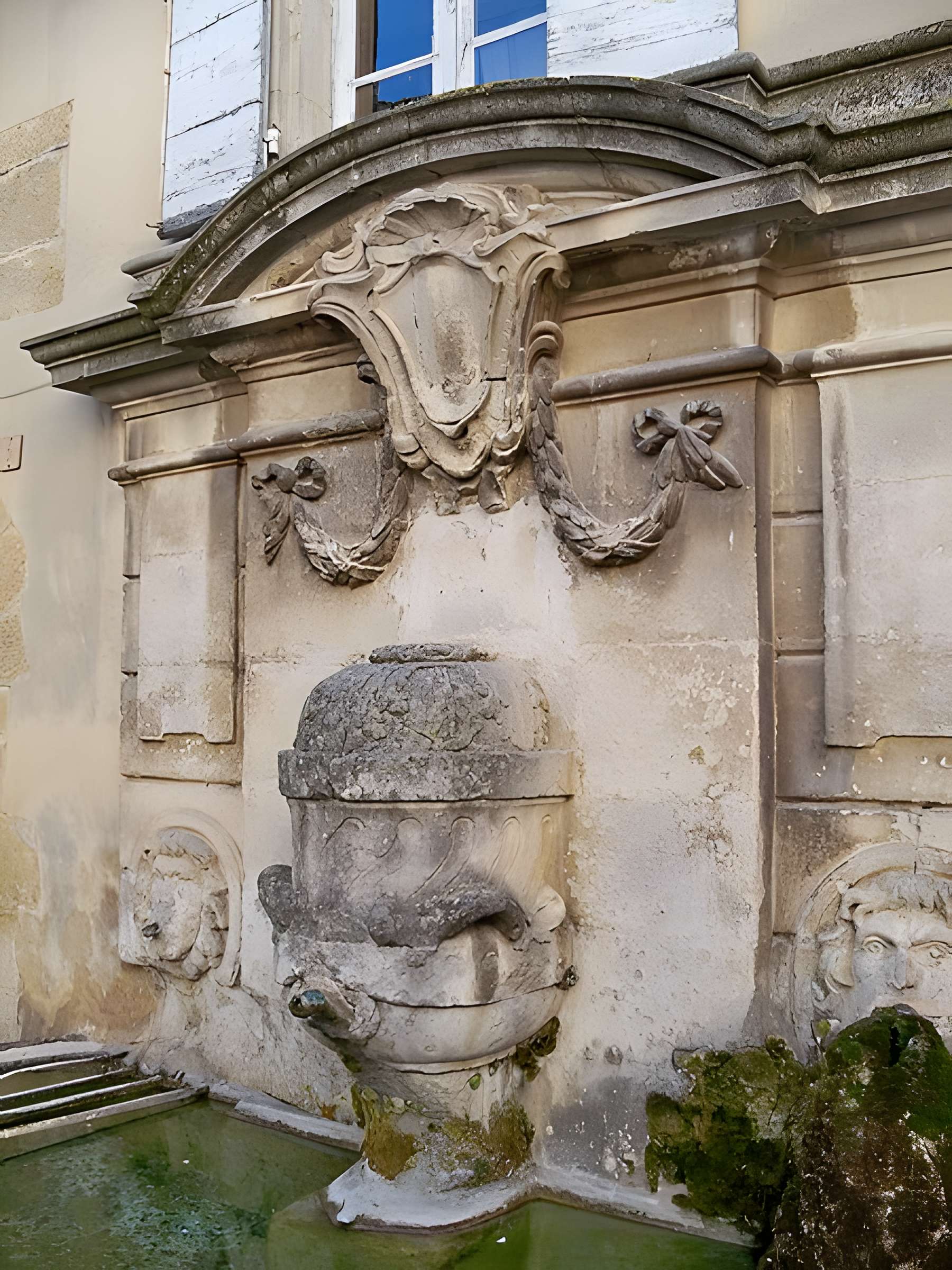 Fontaine publique de Lourmarin