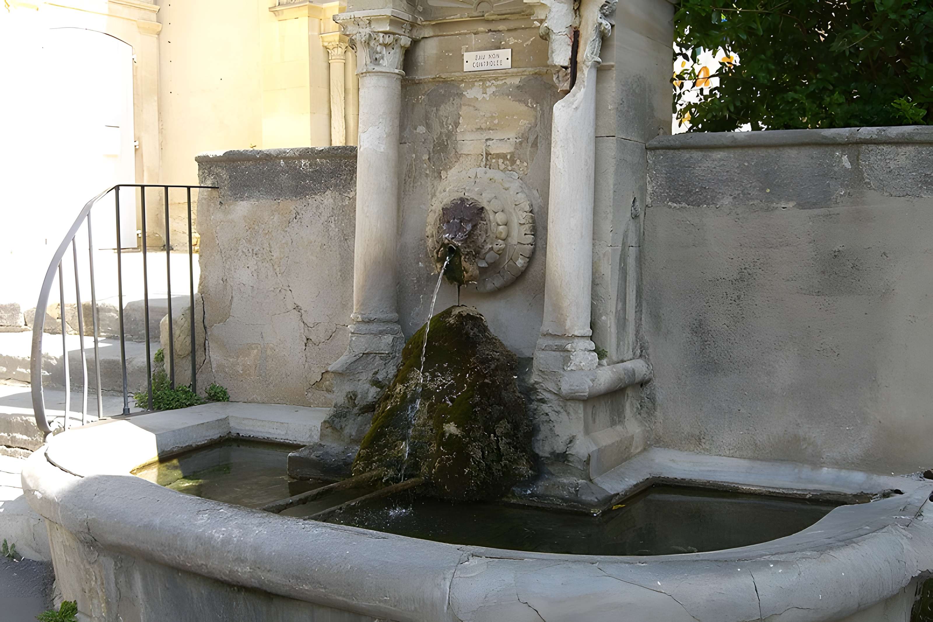 Fontaine publique de Lourmarin