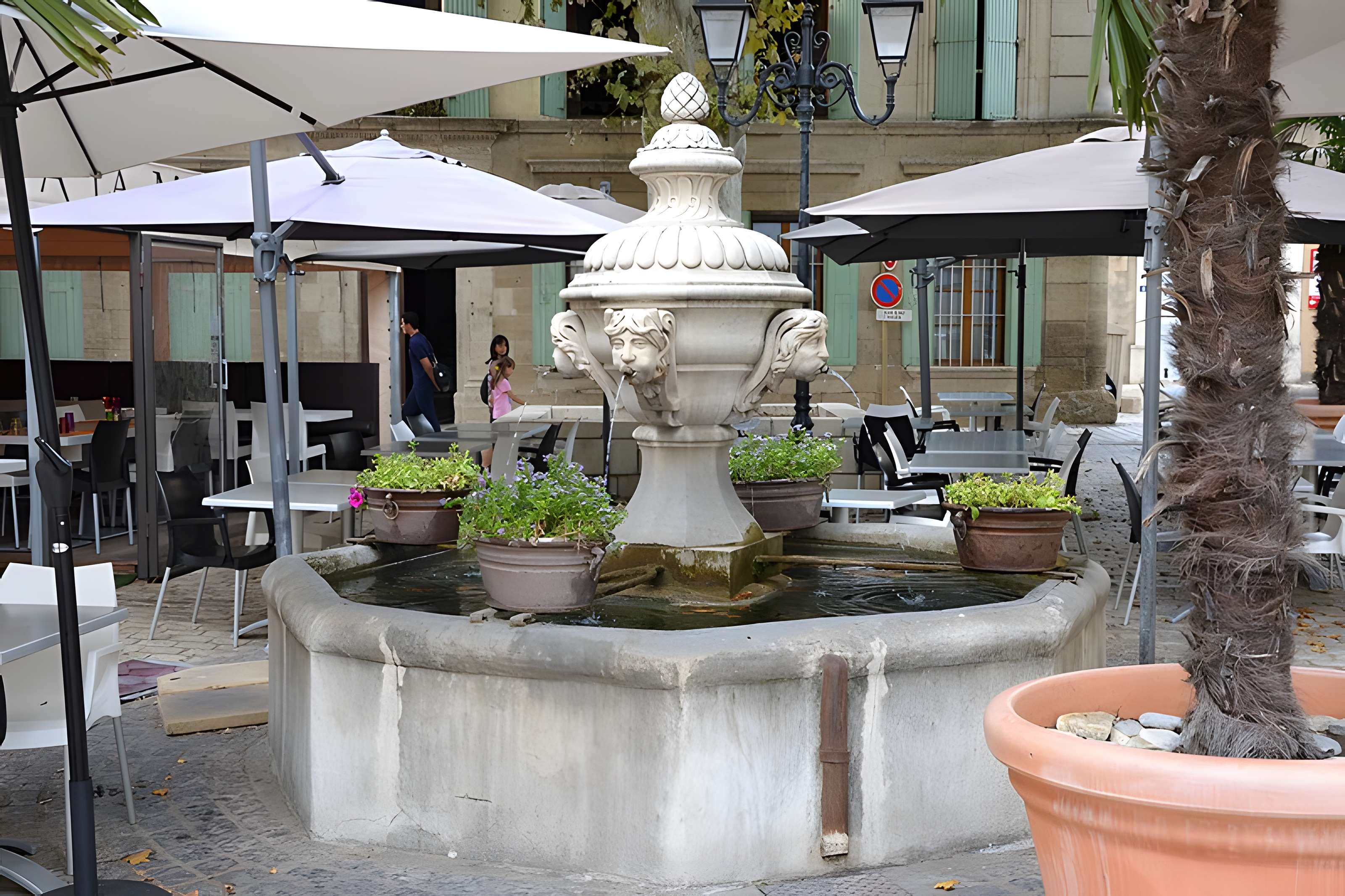 Fontaine publique d'Orange