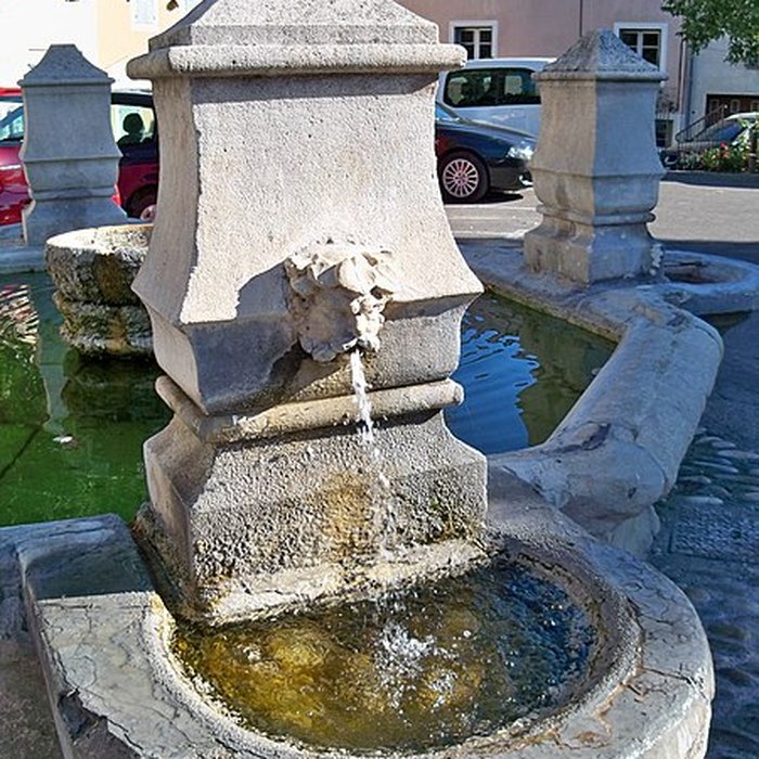 Photo de Fontaine Reboul de Pernes-les-Fontaines