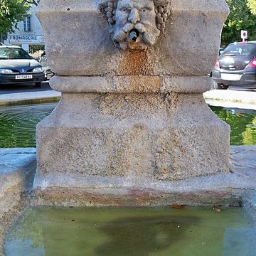 Fontaine Reboul de Pernes-les-Fontaines
