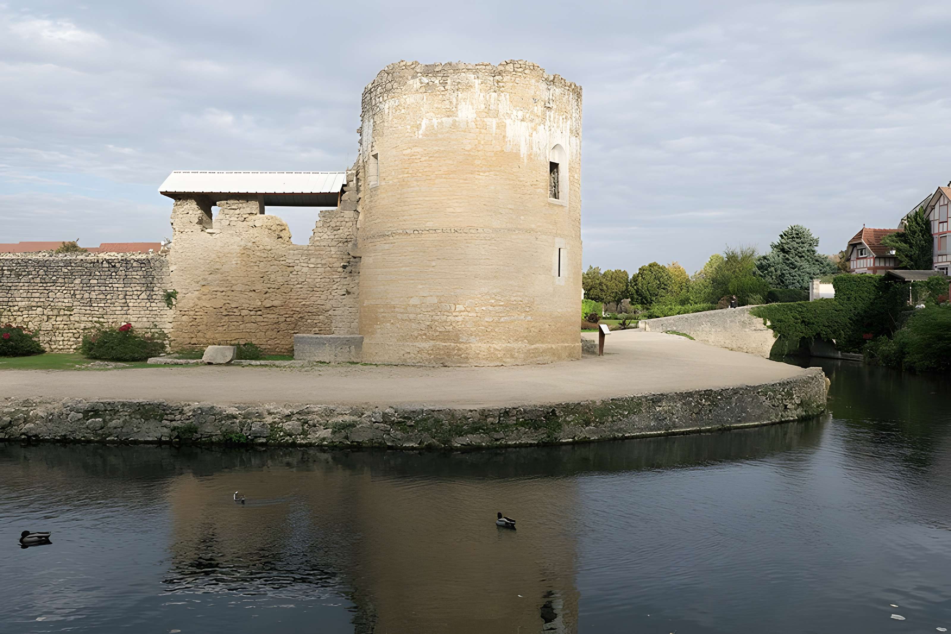 Château de Brie-Comte-Robert