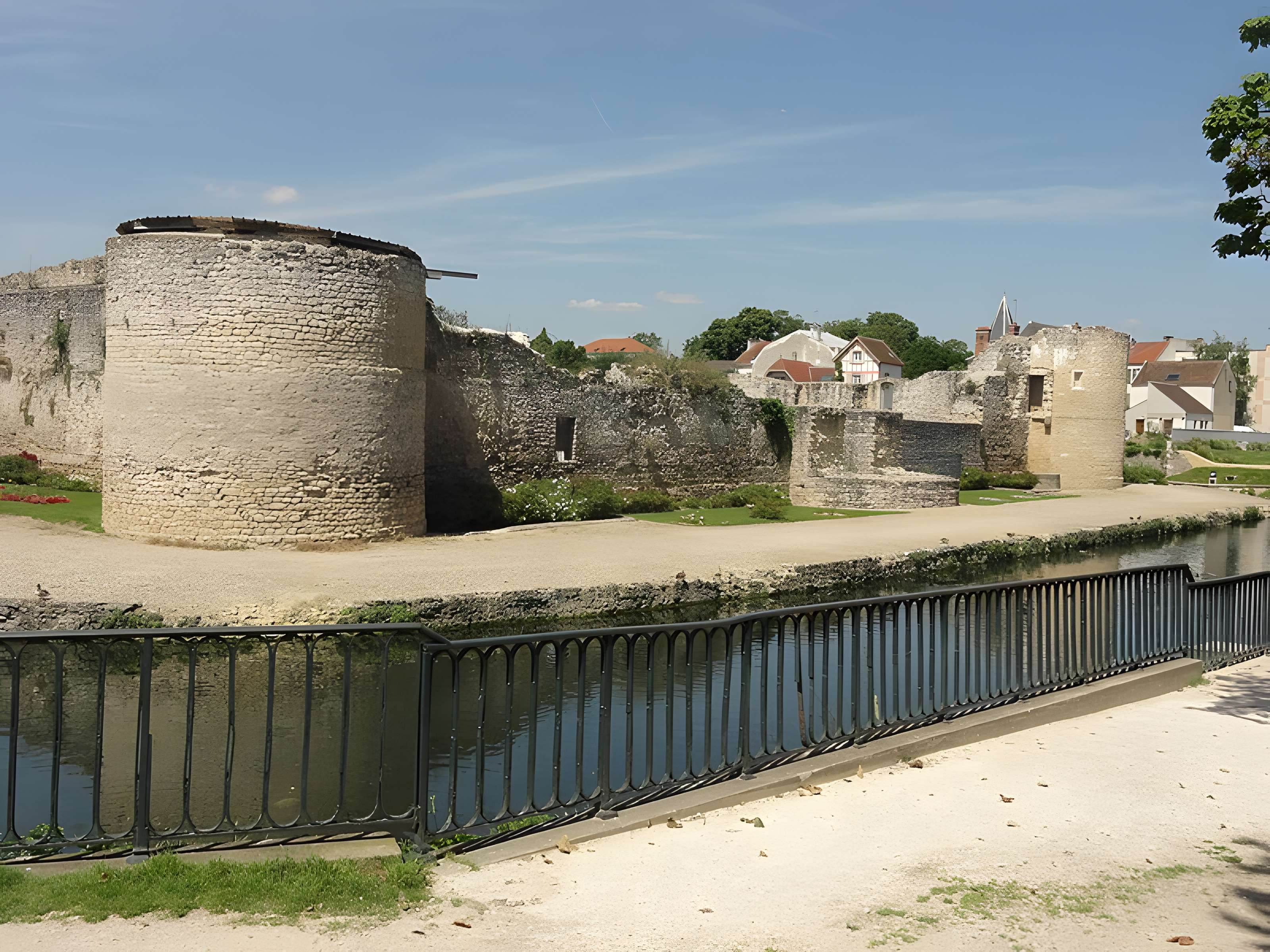 Château de Brie-Comte-Robert