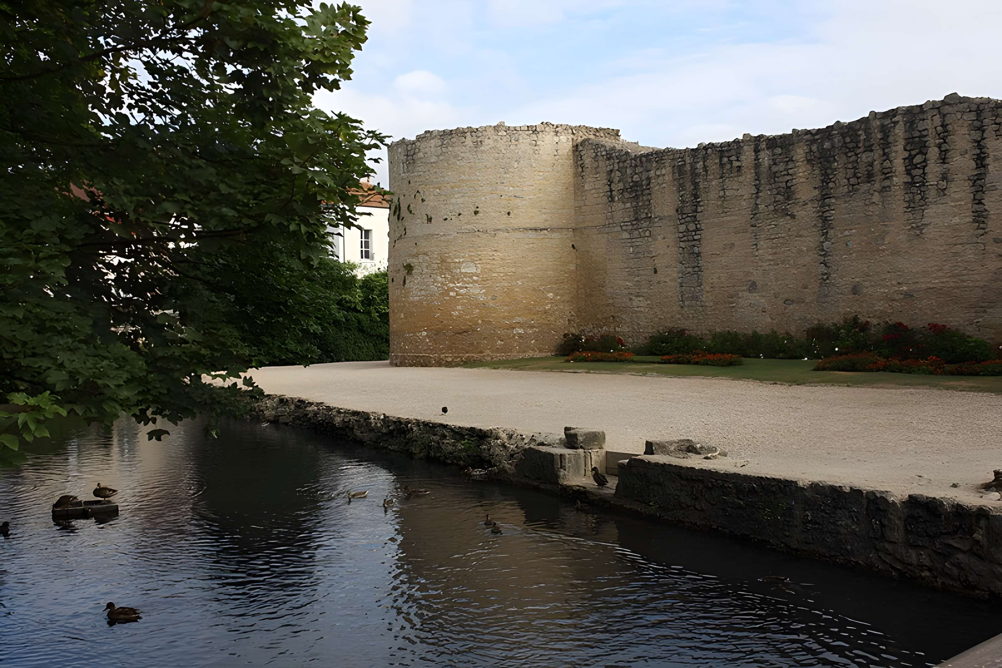 Château de Brie-Comte-Robert