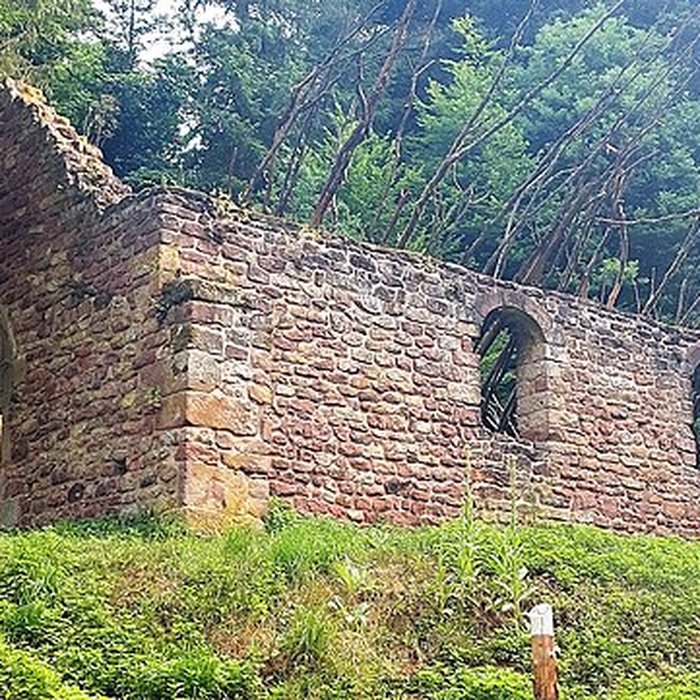 Photo de Ancienne église paroissiale du village disparu de Birsbach, dite Heidenkirche