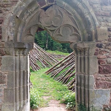 Ancienne église paroissiale du village disparu de Birsbach, dite Heidenkirche