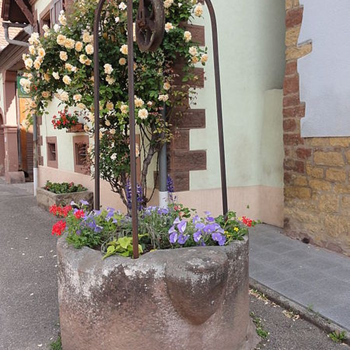 Photo de Puits daté de 1563