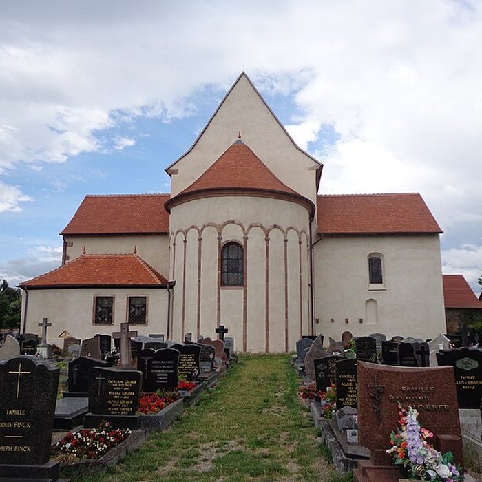 Photo de Eglise Saint-Trophime et quatre statues en bois sculptées