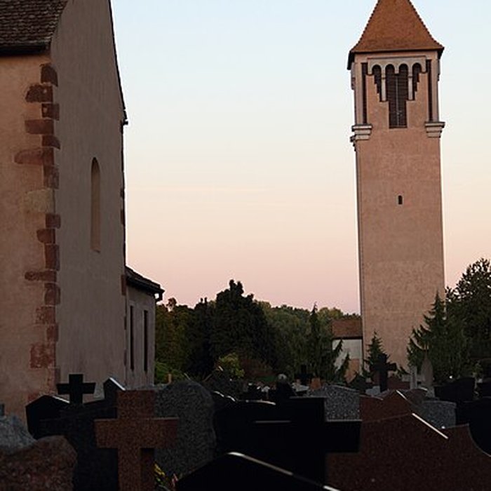 Photo de Eglise Saint-Trophime et quatre statues en bois sculptées