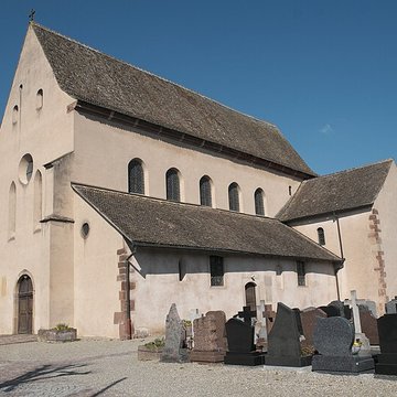 Eglise Saint-Trophime et quatre statues en bois sculptées