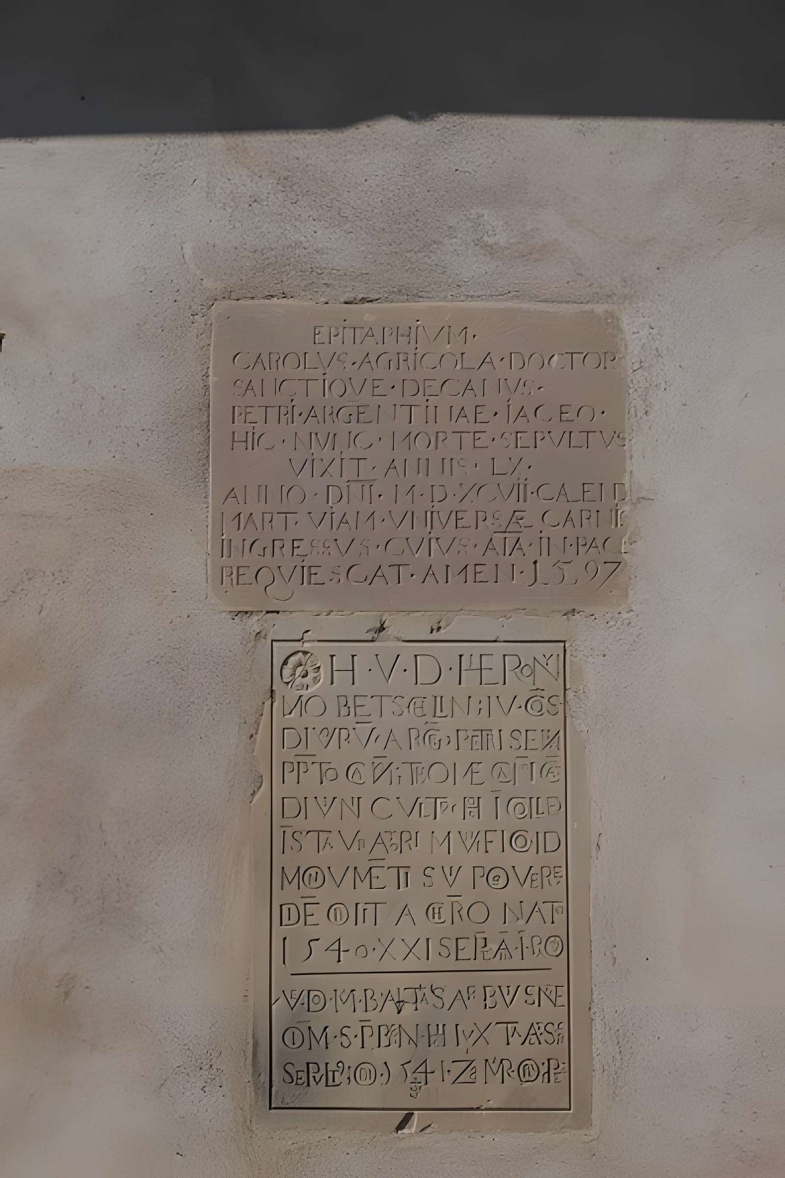 Eglise Saint-Trophime et quatre statues en bois sculptées