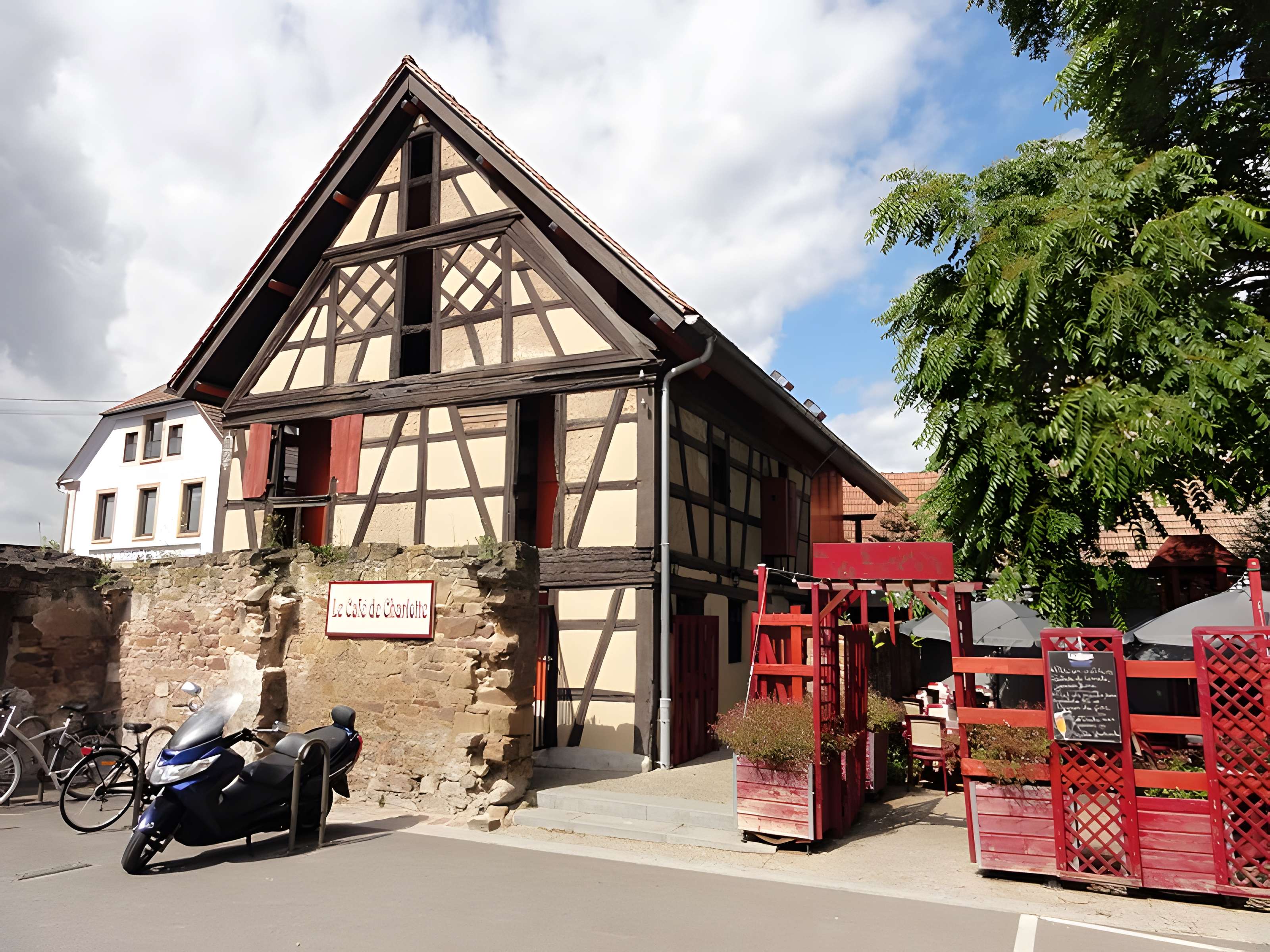 Maison en pan de bois