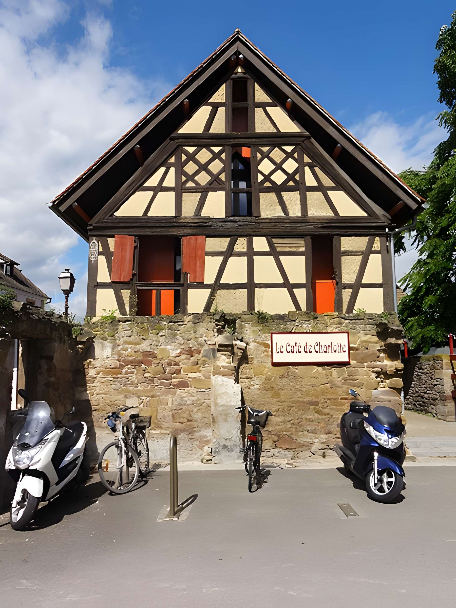 Maison en pan de bois
