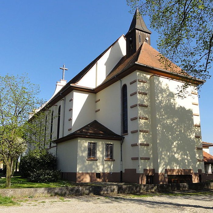 Photo de Eglise catholique Sainte-Thérèse-de-lEnfant-Jésus