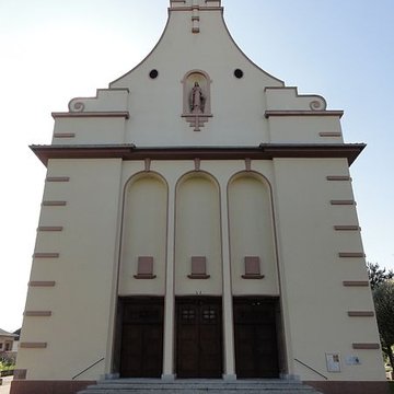 Eglise catholique Sainte-Thérèse-de-lEnfant-Jésus