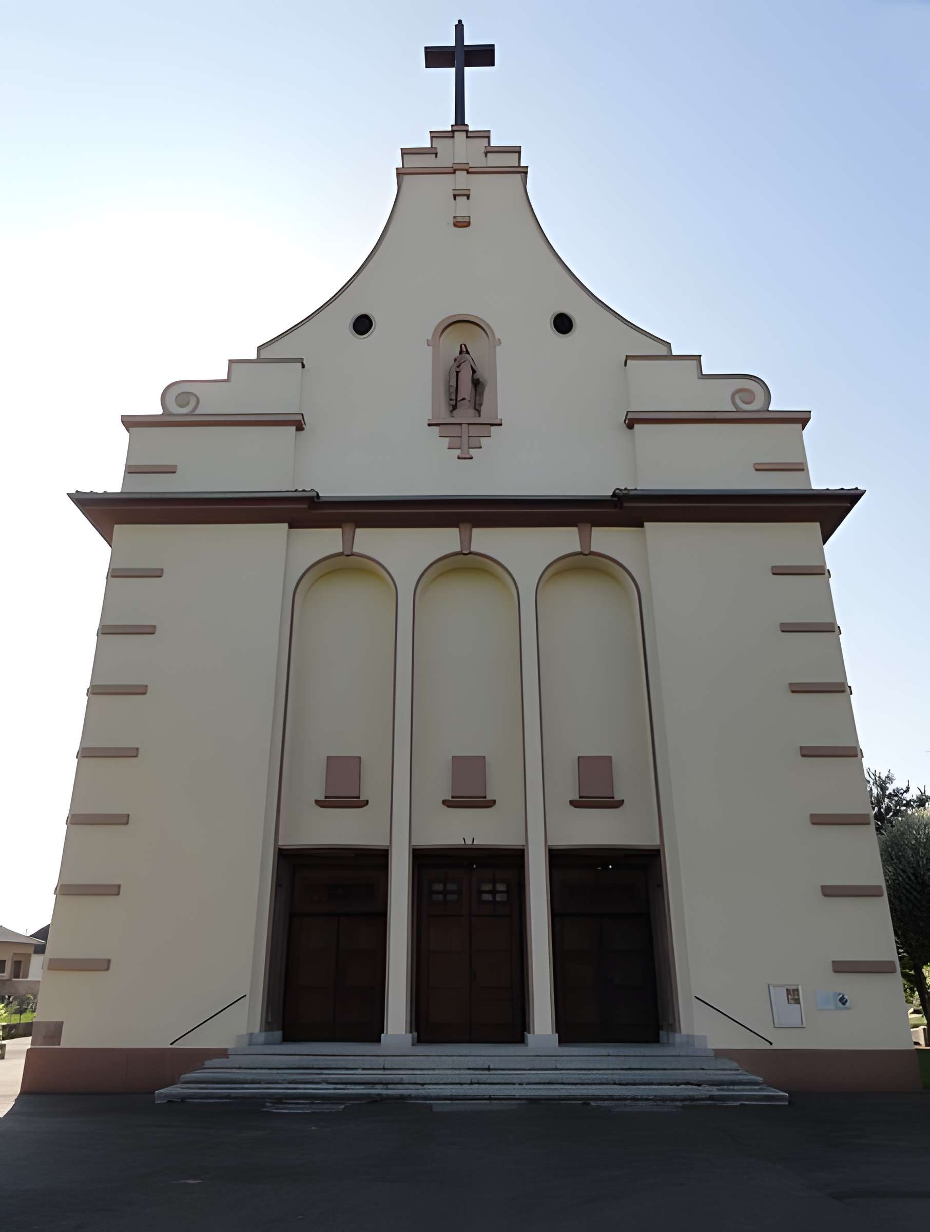 Eglise catholique Sainte-Thérèse-de-l'Enfant-Jésus