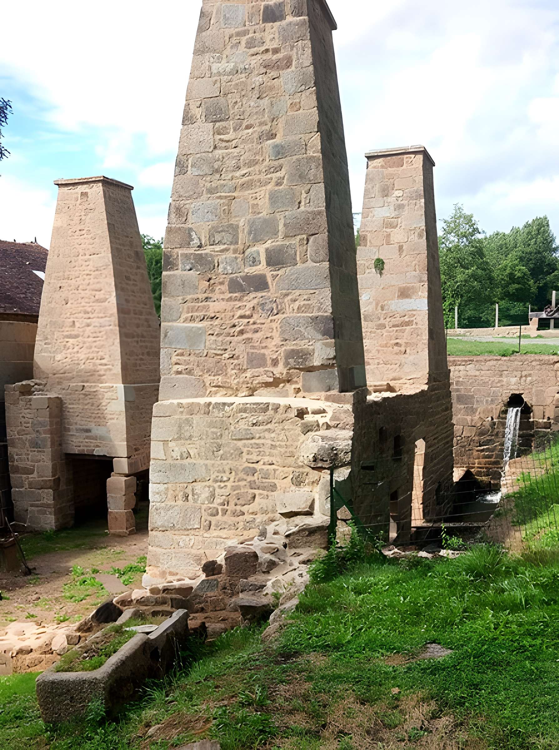 Forges de Varennes à Champsecret