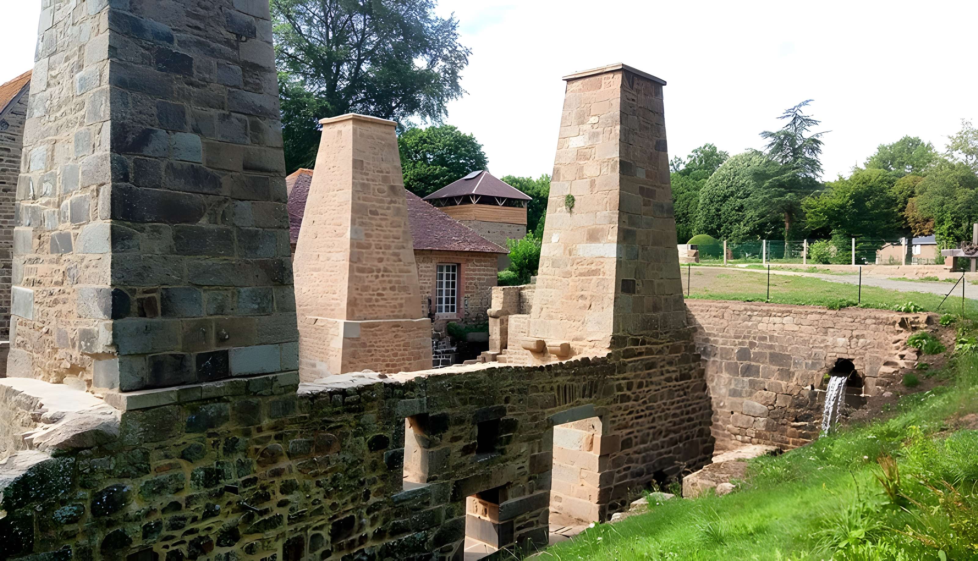 Forges de Varennes à Champsecret