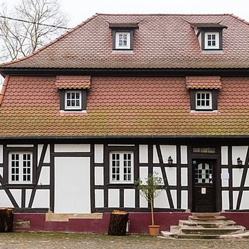 Ferme-château Le Bel