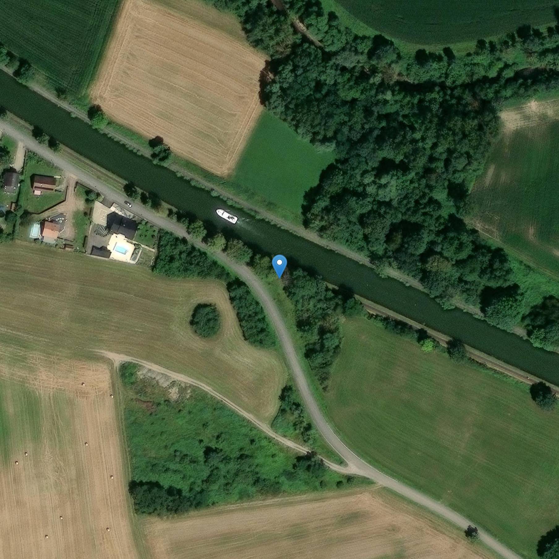 Photo de Napoleonian bench