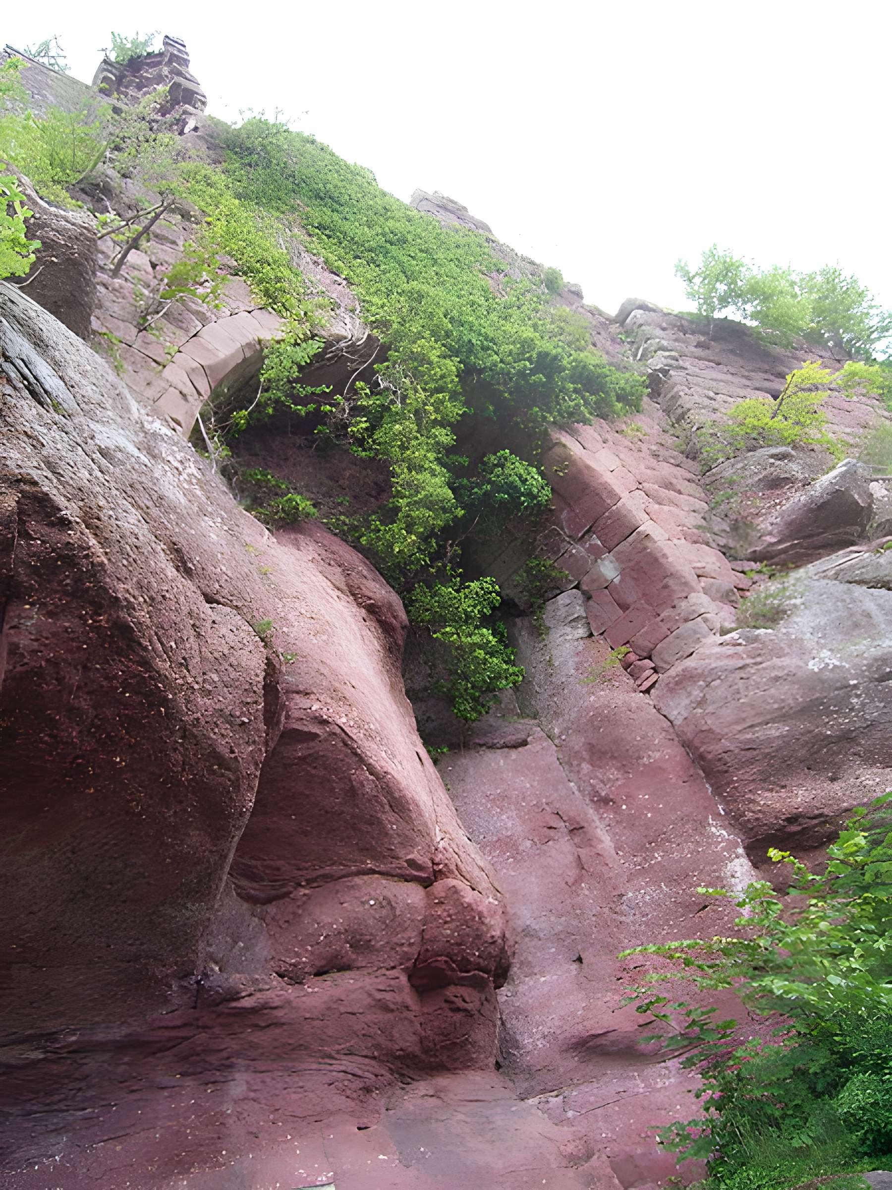 Ruines du château Guirbaden