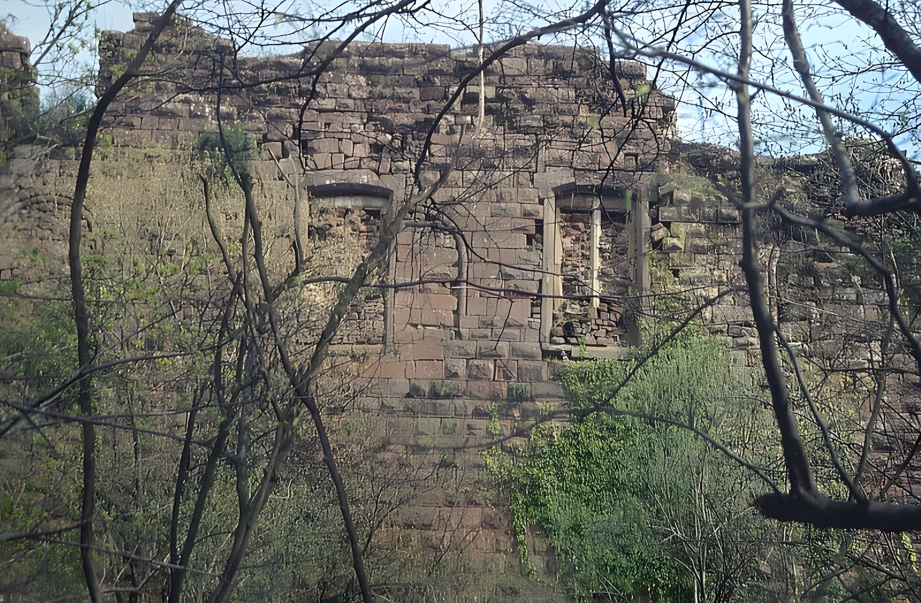 Ruines du château Guirbaden