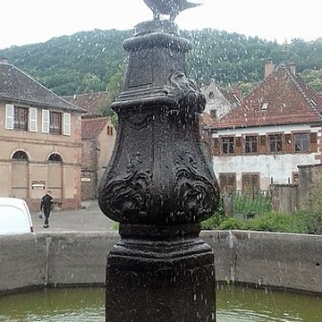 Fontaine du XVIIIe siècle