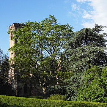 Ancien couvent des chanoines réguliers de saint Augustin