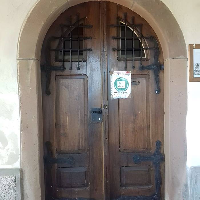 Photo de Alte Kapelle der Jungfrau