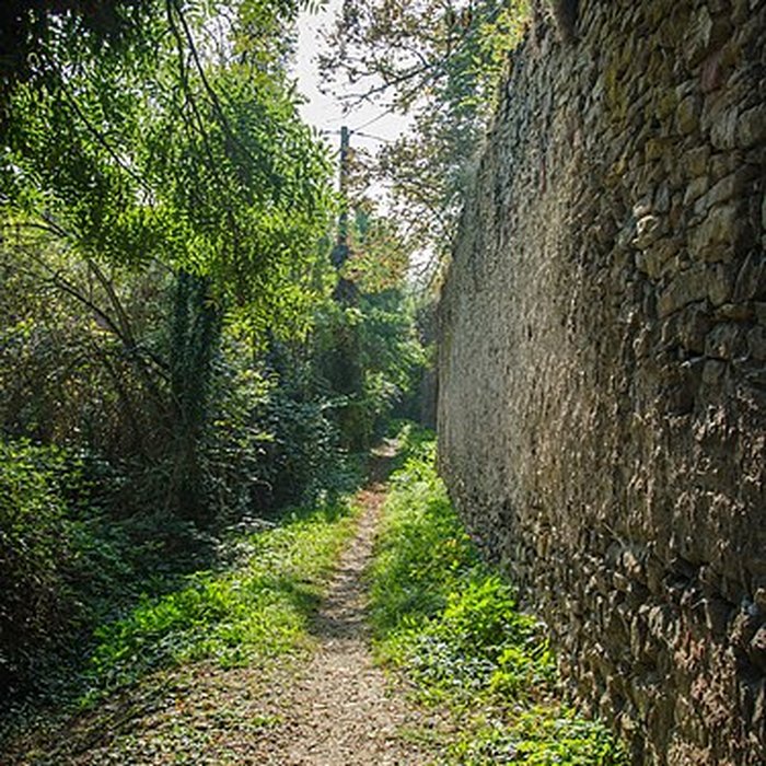 Photo de Remparts et quatre anciennes portes