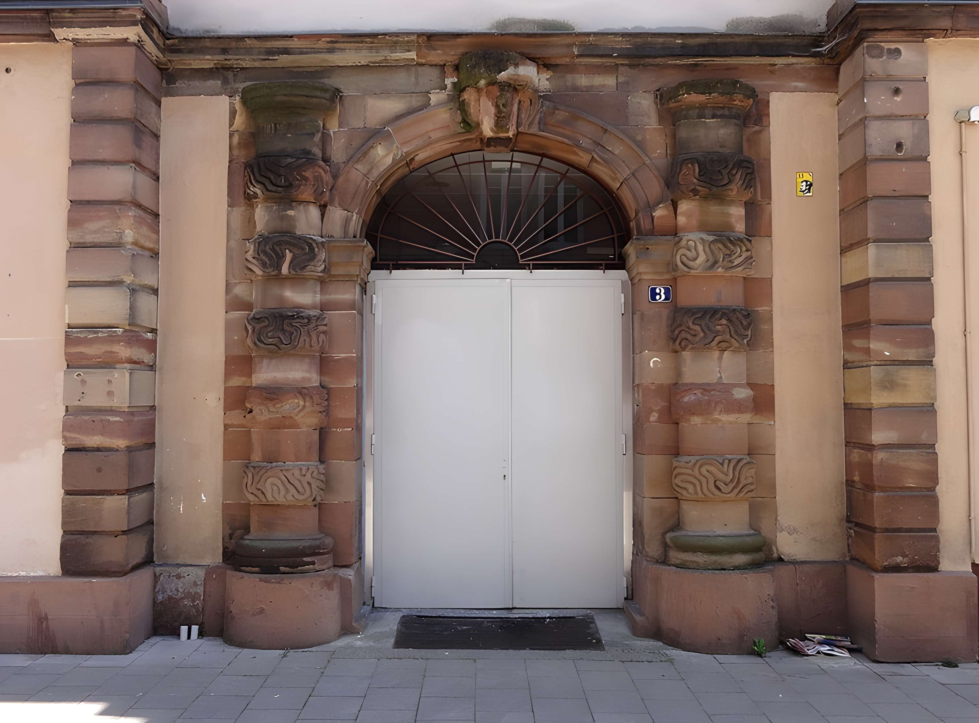 Ancien corps de garde de la Porte des Juifs