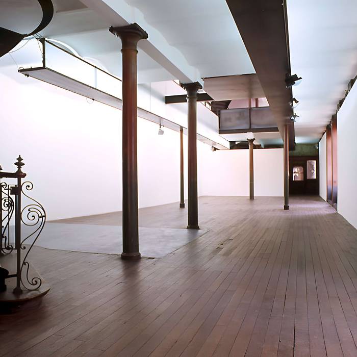 Photo de Ancien magasin Neunreiter, actuellement centre européen dactions artistiques contemporains CEAAC