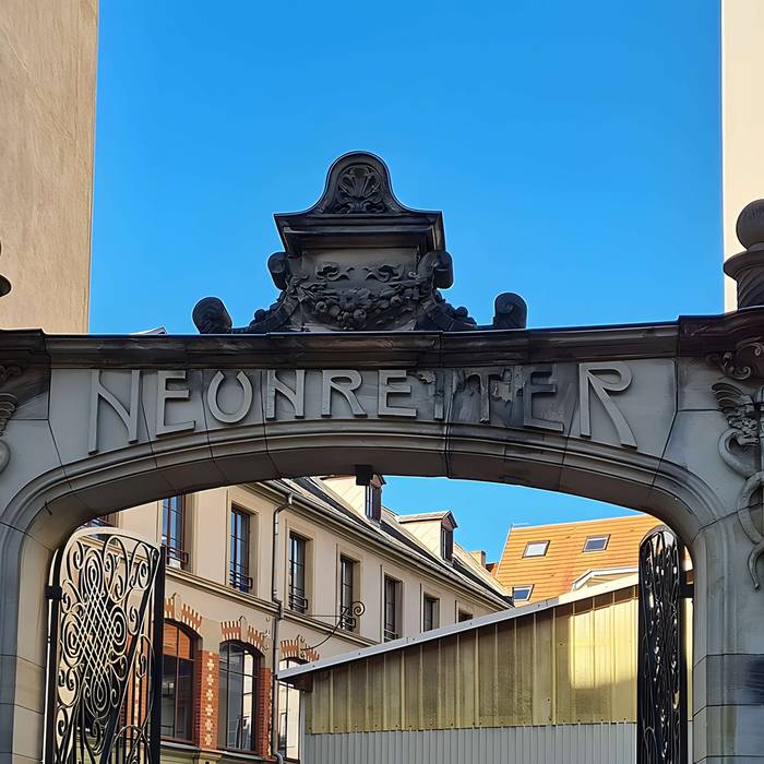 Photo de Ancien magasin Neunreiter, actuellement centre européen dactions artistiques contemporains CEAAC