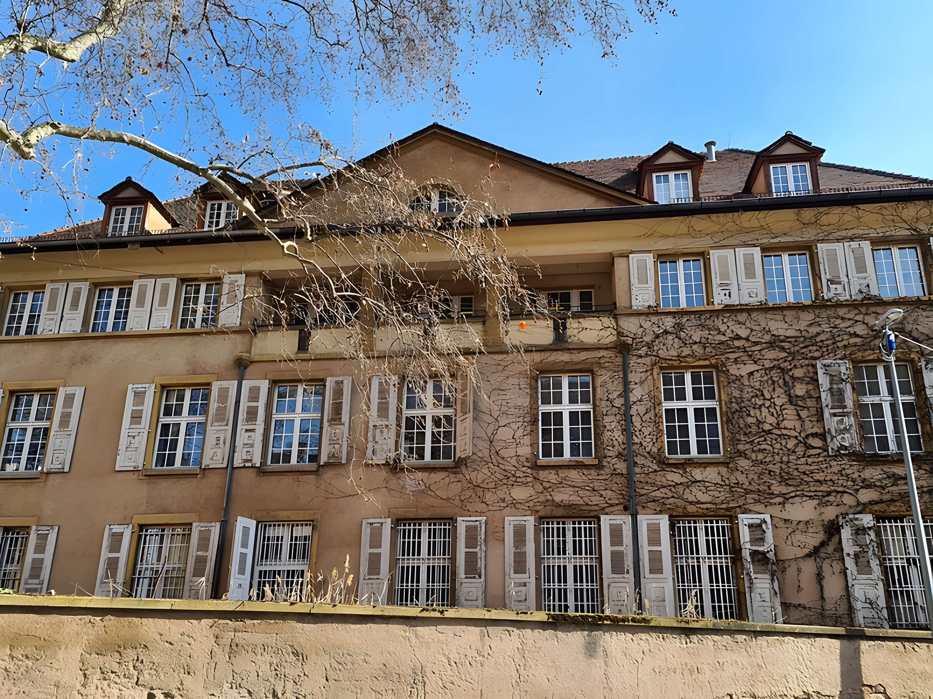 Ancienne manufacture des tabacs