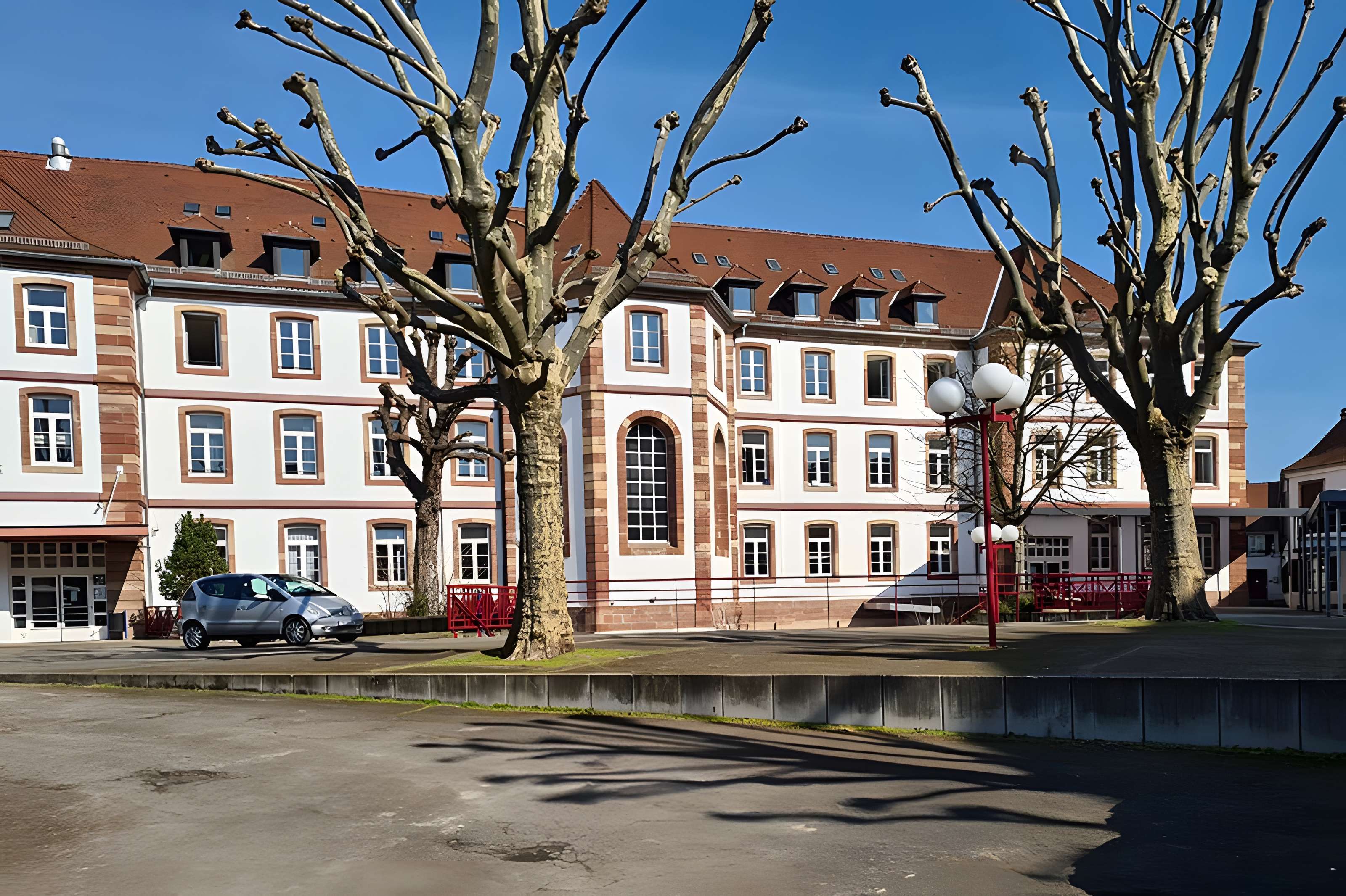 Ancienne manufacture des tabacs