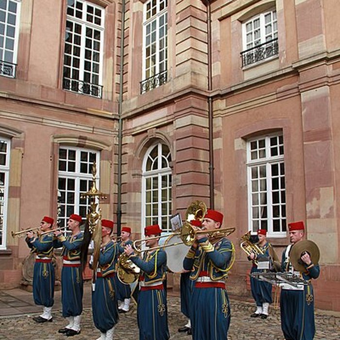 Photo de Hôtel des Deux Ponts ou Hôtel du Gouverneur militaire