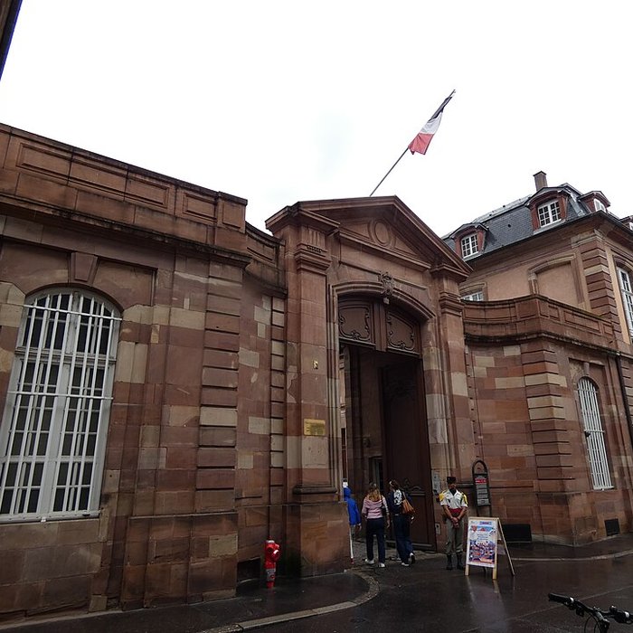 Photo de Hôtel des Deux Ponts ou Hôtel du Gouverneur militaire