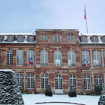 Hôtel des Deux Ponts ou Hôtel du Gouverneur militaire