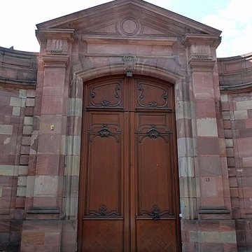 Hôtel des Deux Ponts ou Hôtel du Gouverneur militaire