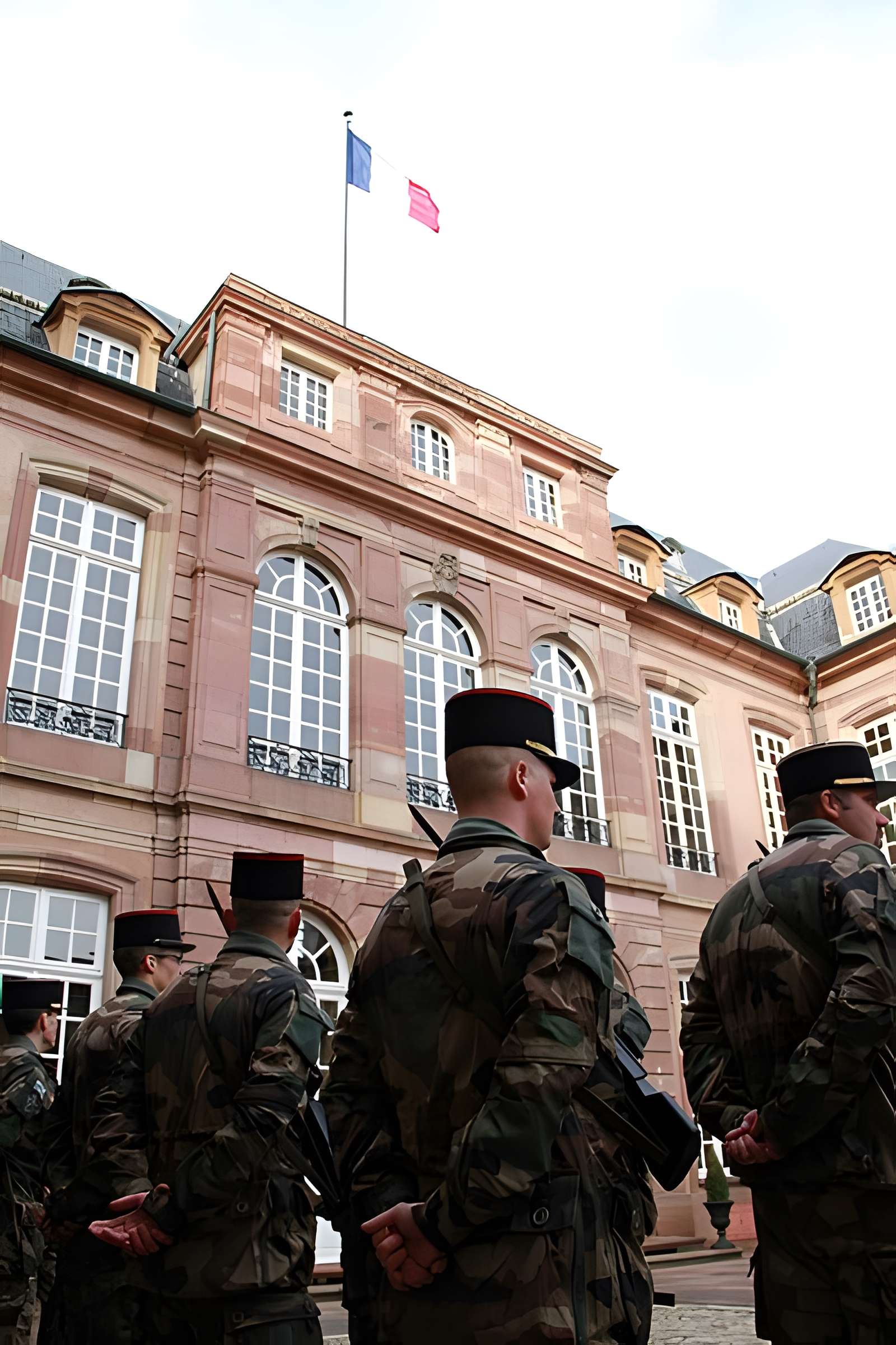 Hôtel des Deux Ponts ou Hôtel du Gouverneur militaire