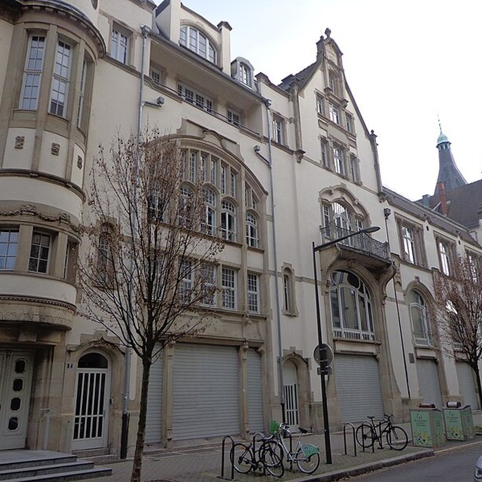 Photo de Palais des Fêtes