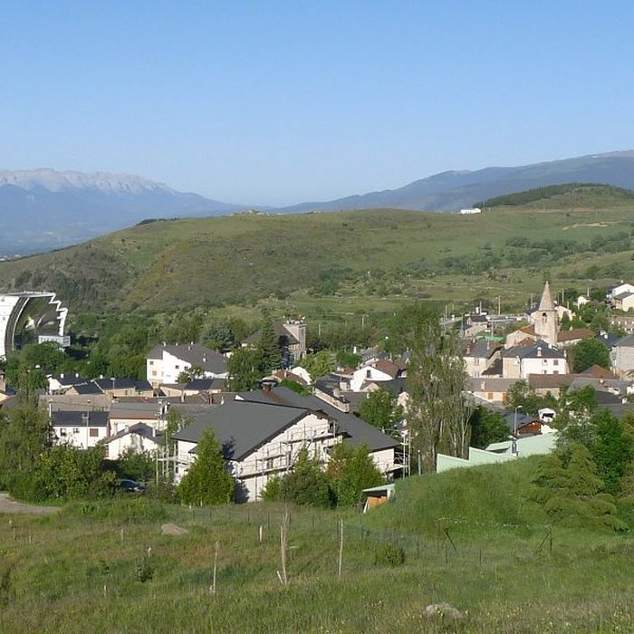 Photo de Four solaire dOdeillo à Font-Romeu-Odeillo-Via