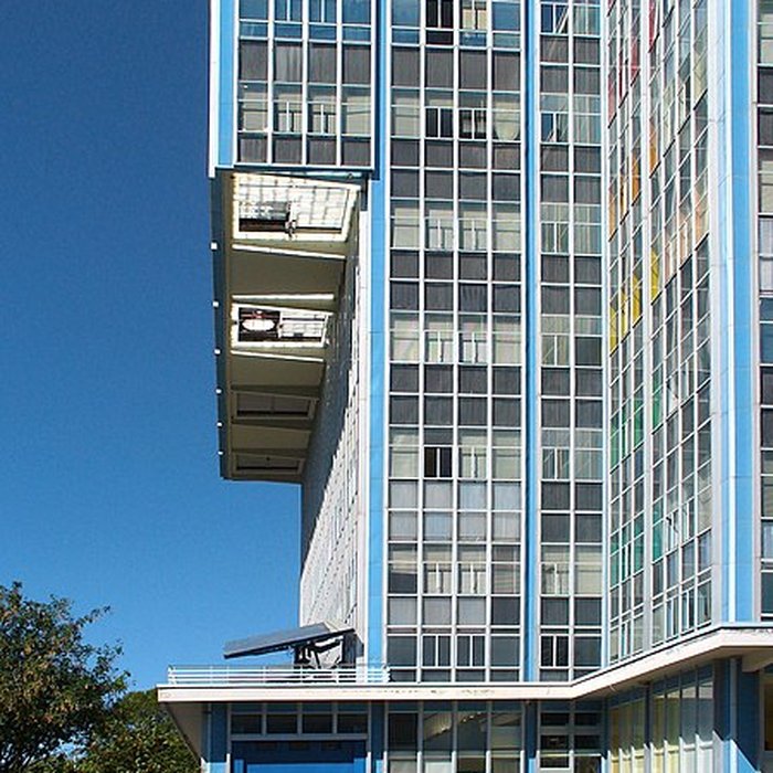 Photo de Four solaire dOdeillo à Font-Romeu-Odeillo-Via