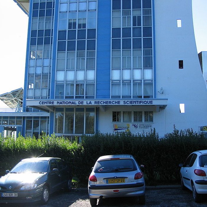 Photo de Four solaire dOdeillo à Font-Romeu-Odeillo-Via