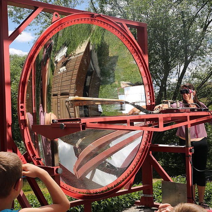 Photo de Four solaire dOdeillo à Font-Romeu-Odeillo-Via