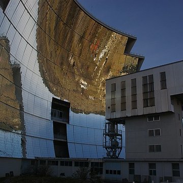 Four solaire dOdeillo à Font-Romeu-Odeillo-Via